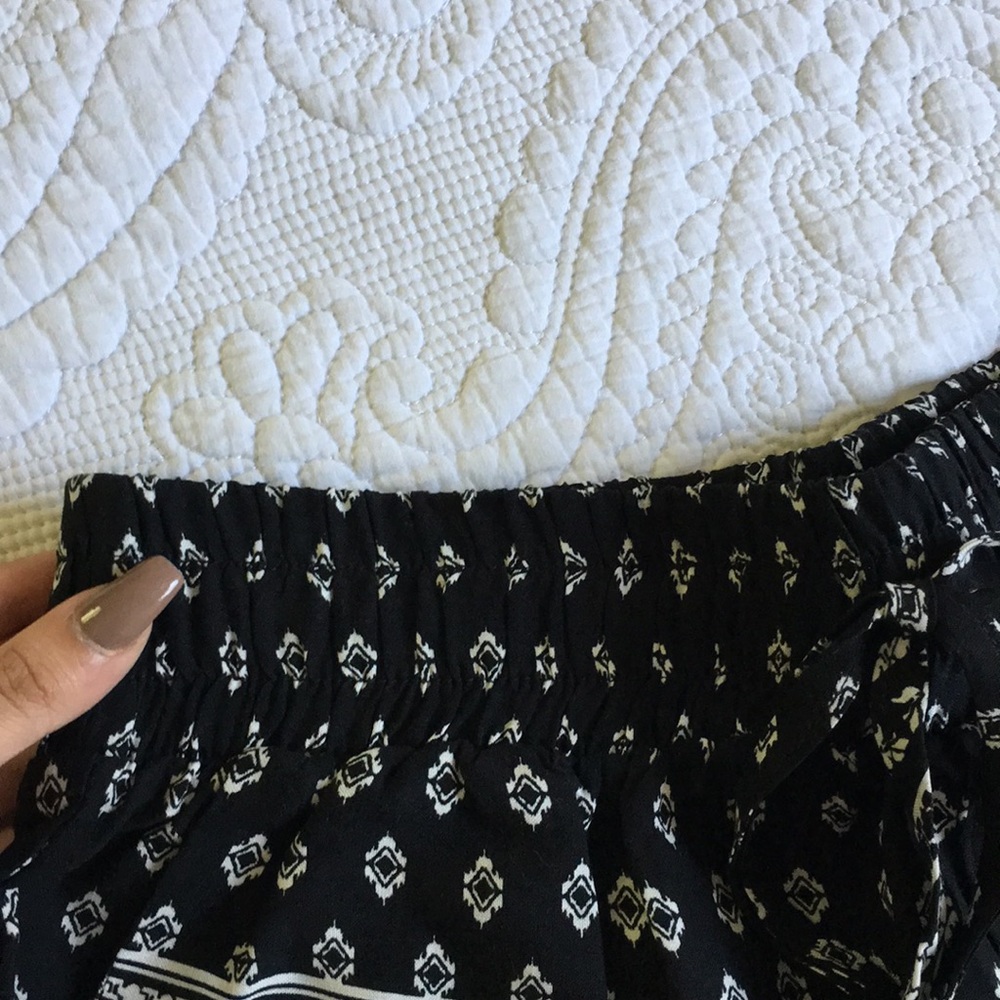 shorts - Picture 3 of 3